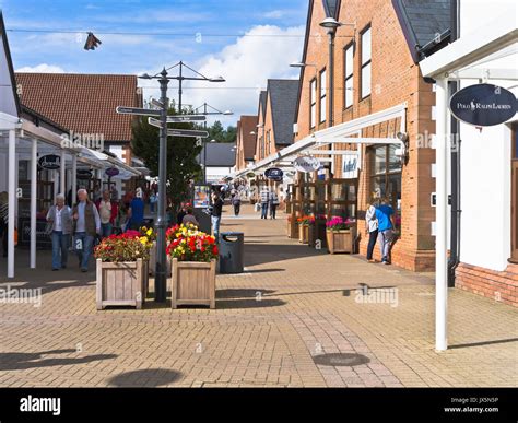 shoppers dumfries